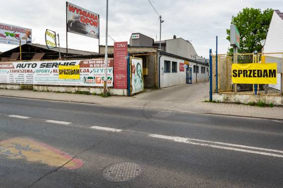 Warsztat samochodowy wraz ze stacją kontroli pojazdów